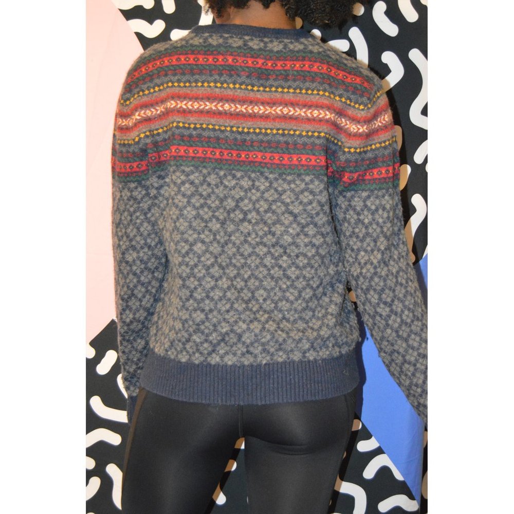 Tommy Hilfiger - Picture 3 of 6